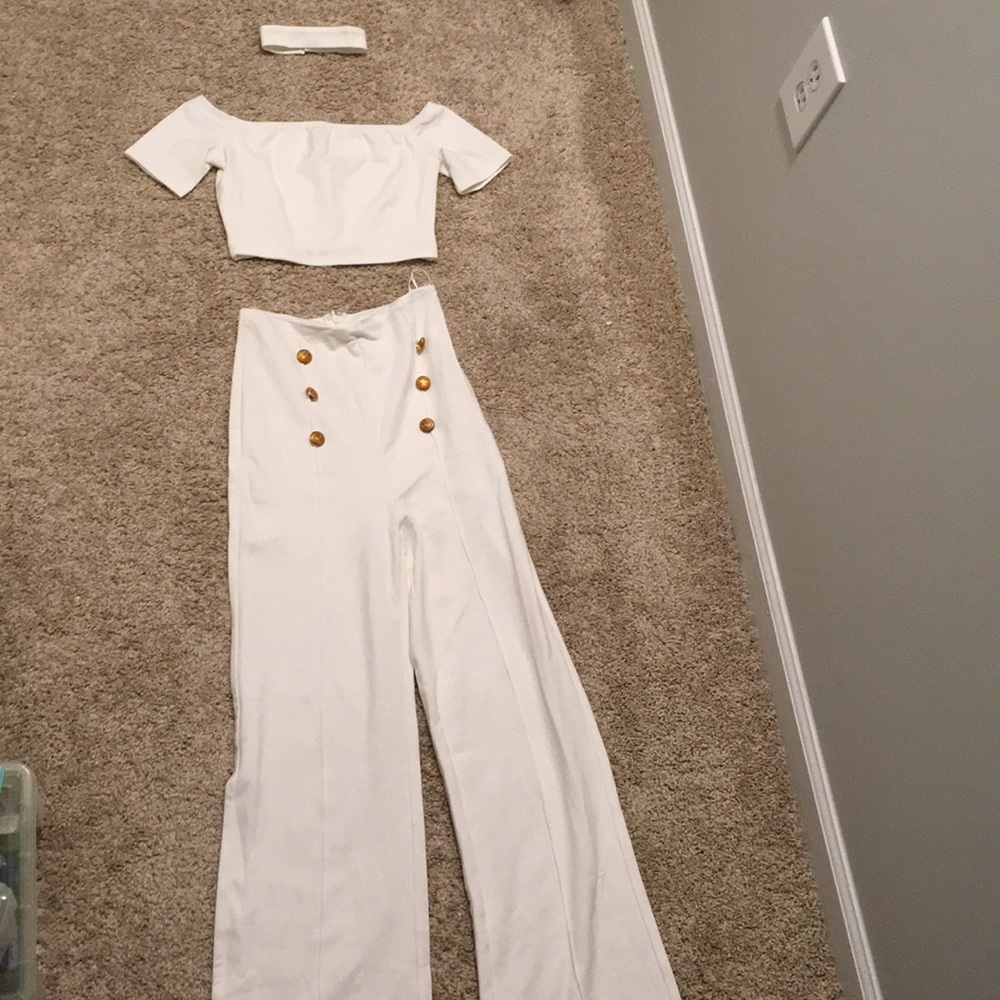 Fashion Nova All White Set